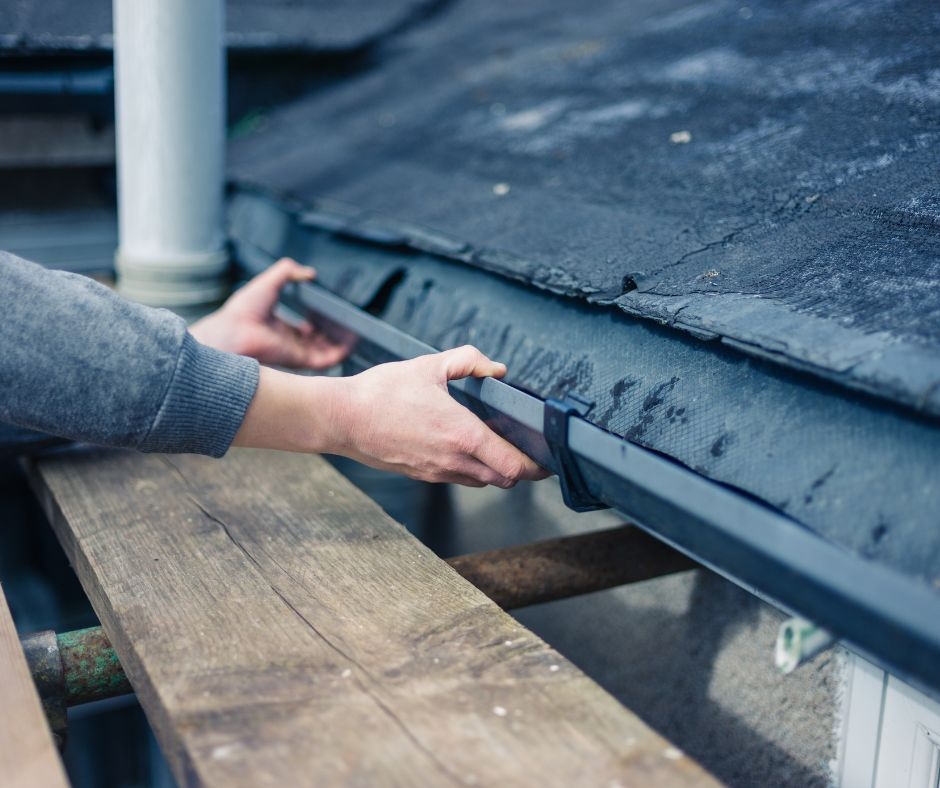 Expert Gutter Cleaning: Protect Your Home from Water Damage